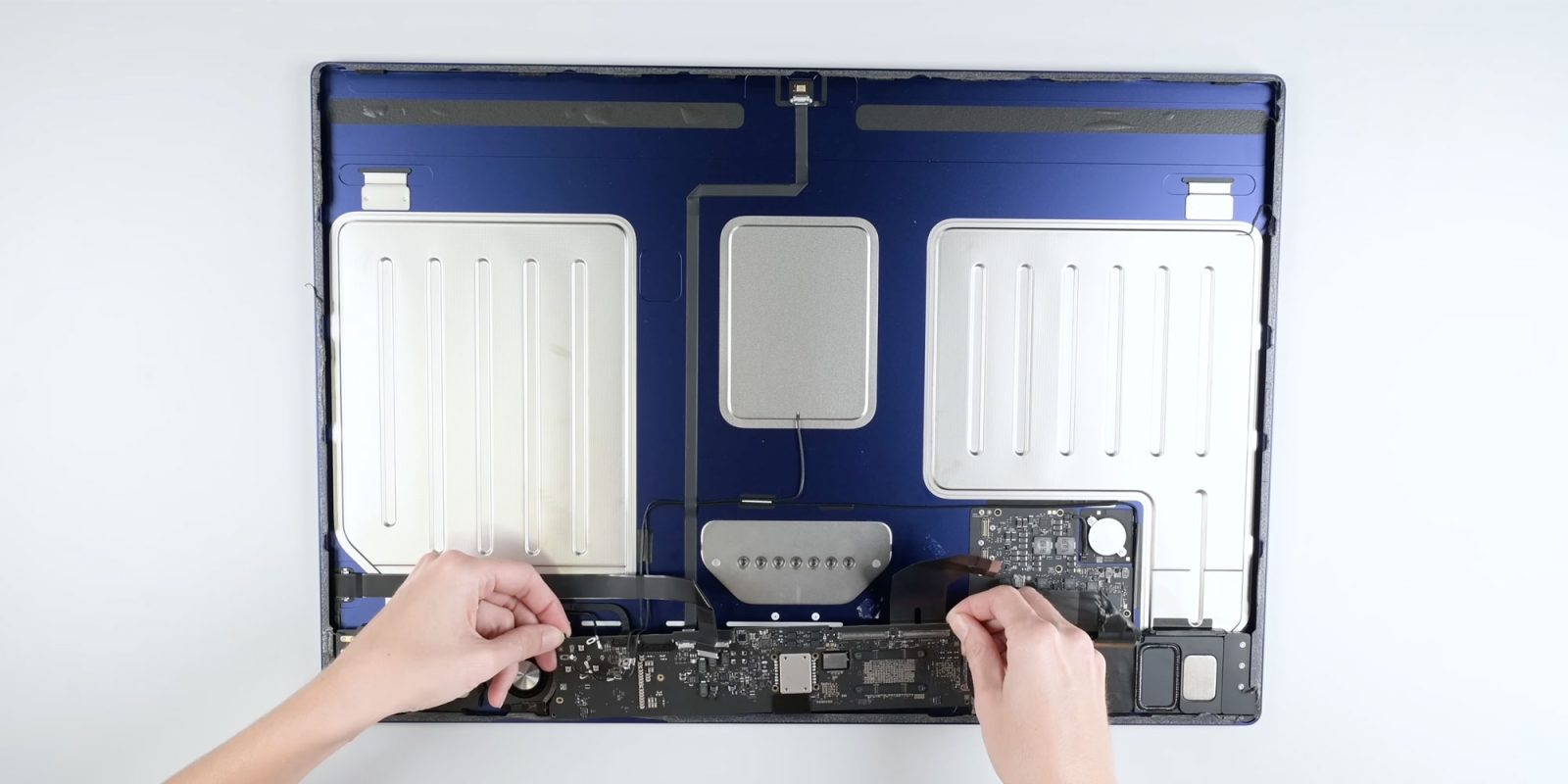 M3 iMac teardown shows what's new inside it besides the M3 chip