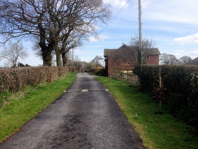 File:Blossoms Farm - geograph.org.uk - 4411560.jpg