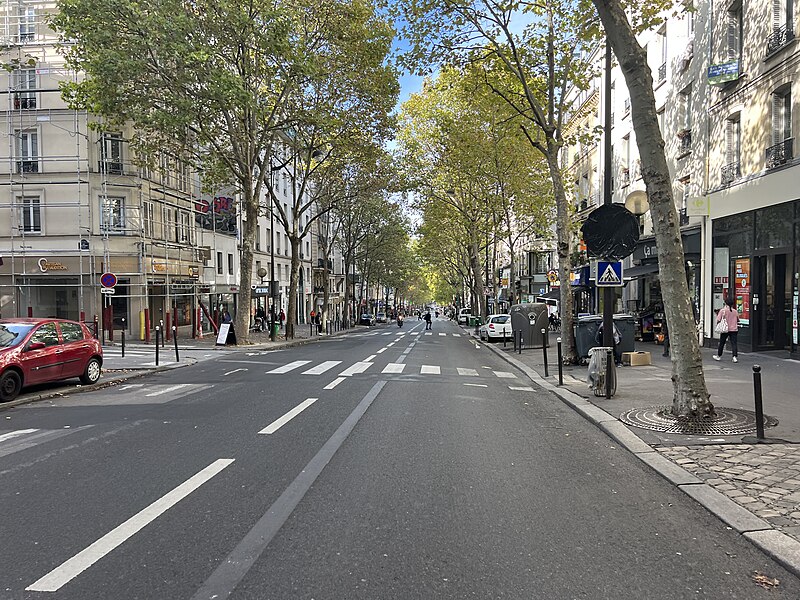 File:Avenue Clichy - Paris XVII (FR75) - 2022-10-22 - 1.jpg