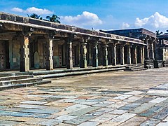 Chennakeshava temple Belur 441.jpg