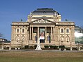 Hessisches Staatstheater with Schiller statue by Joseph Uphues and two angels on the roof