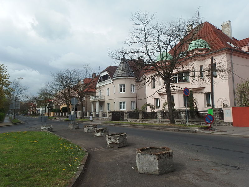 File:Chomutov, Zborovská.JPG