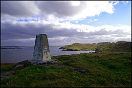 Lunning Head Trig Point - geograph.org.uk - 553695.jpg