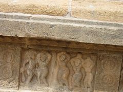 Airavatesvara carvings8.JPG