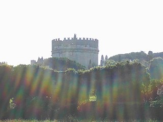 Roma, via Appia Antica: Mausoleo di Cecilia Metella visto dal Circo di Massenzio