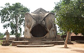 Palais du TOHUIYO AGBALE ADANMANYIKPOWE 36.jpg