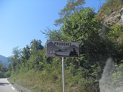 Panneau routier - panoramio.jpg