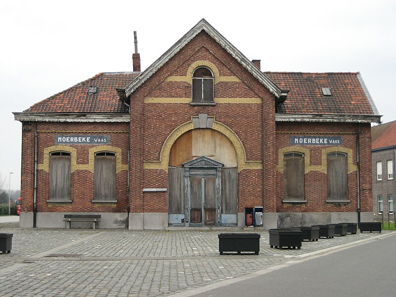 File:Station Moerbeke 1.jpg