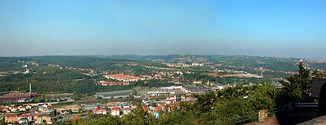 20080926065MDR Freital Stadtpanorama nach NordWesten.jpg