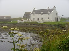 Laird's House, Vidlin - geograph.org.uk - 2067840.jpg