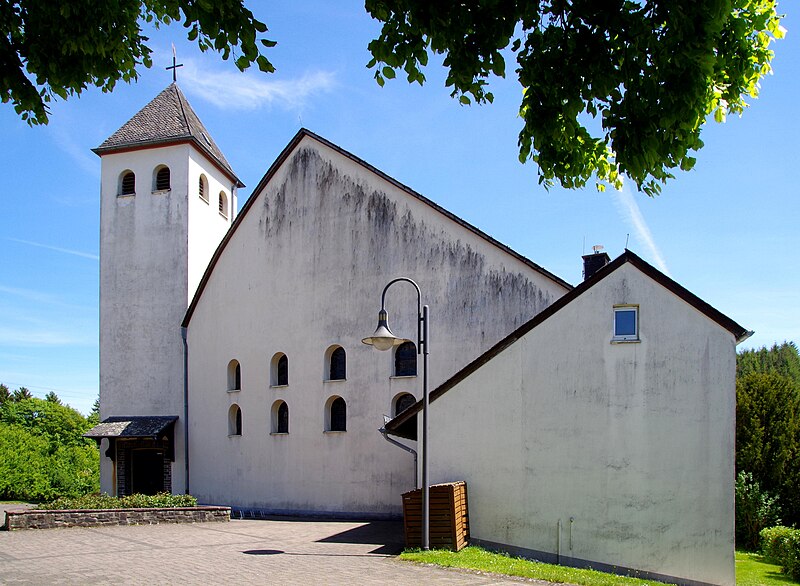 File:St. Isidor (Sellerich) 02.jpg