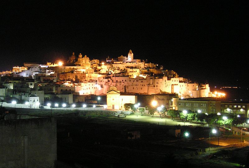 File:Ostunibynight.jpg