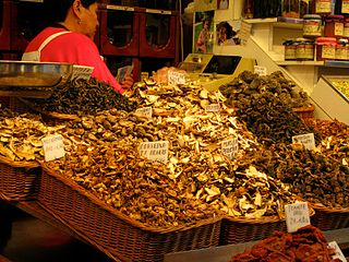 Català: Parada de bolets English: Mushroom stall