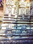 Chennakeshava temple Belur 549.jpg