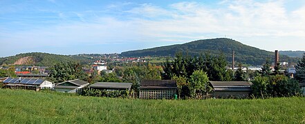 20080928220MDR Sicht von Freital-Döhlen zu Osterberg und Windberg.jpg