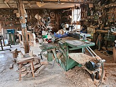 Gerbamont-Atelier de menuiserie (3).jpg