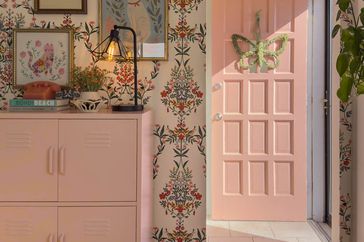 Entry way with pink front door