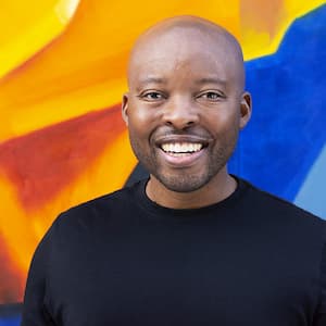 A portrait of Thabang Mashologu