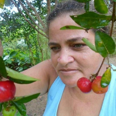 Osvalinda Marcelino Alves Pereira. 