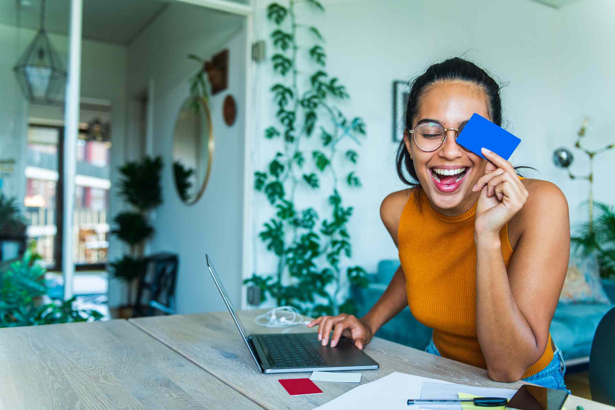 Woman shopping online