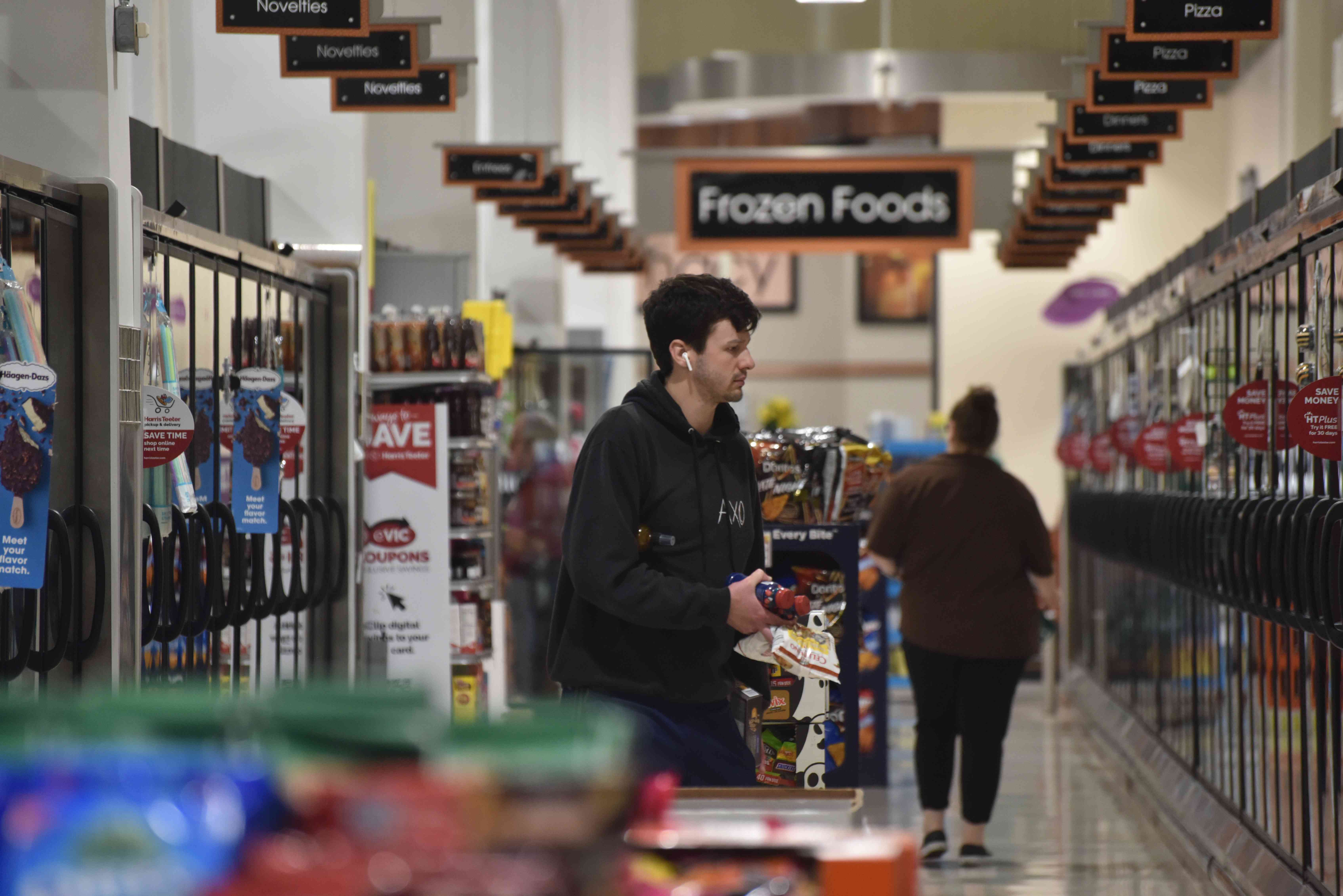  Customers shop at a supermarket on August 14, 2024 in Arlington, Virginia