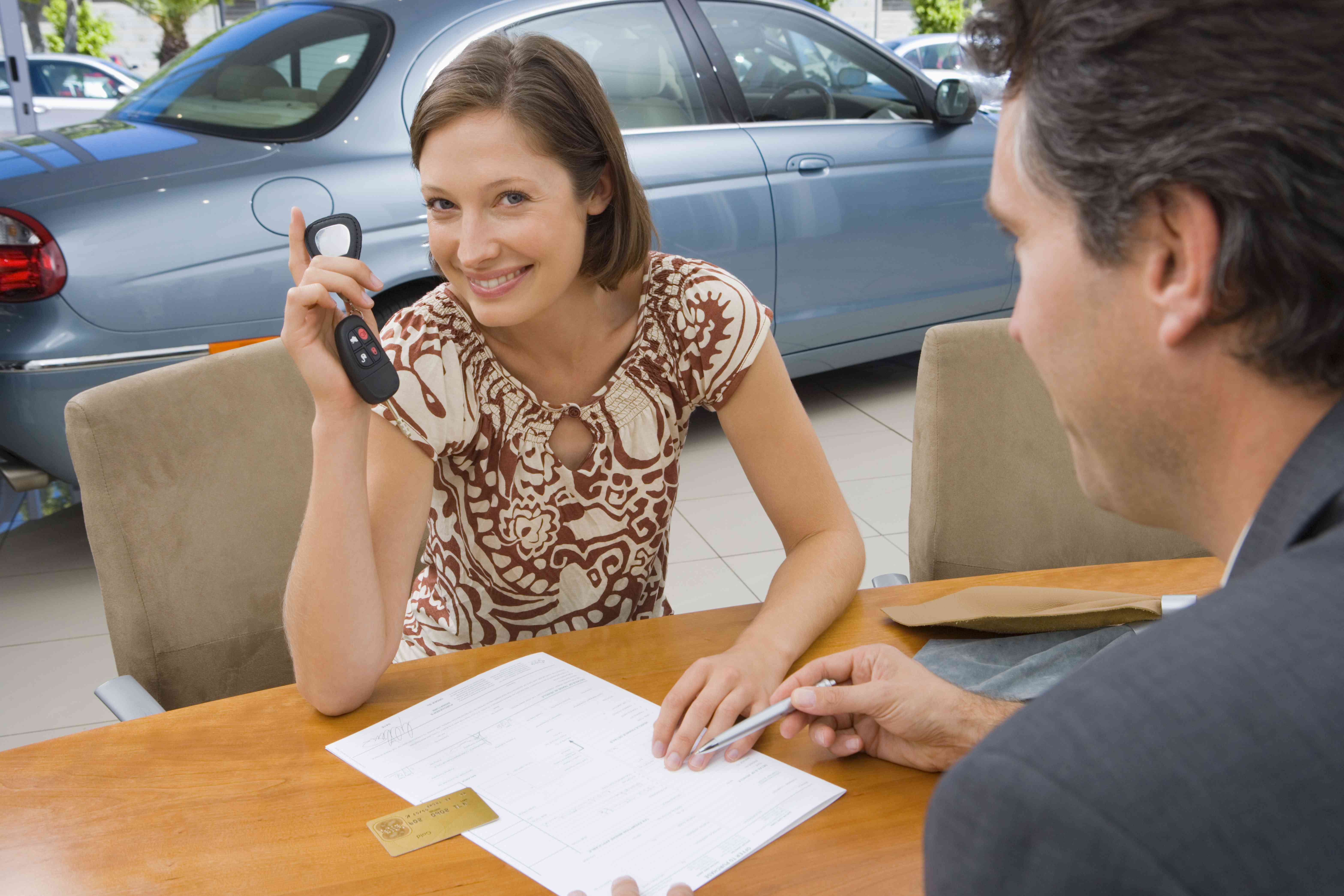 Woman getting a car loan