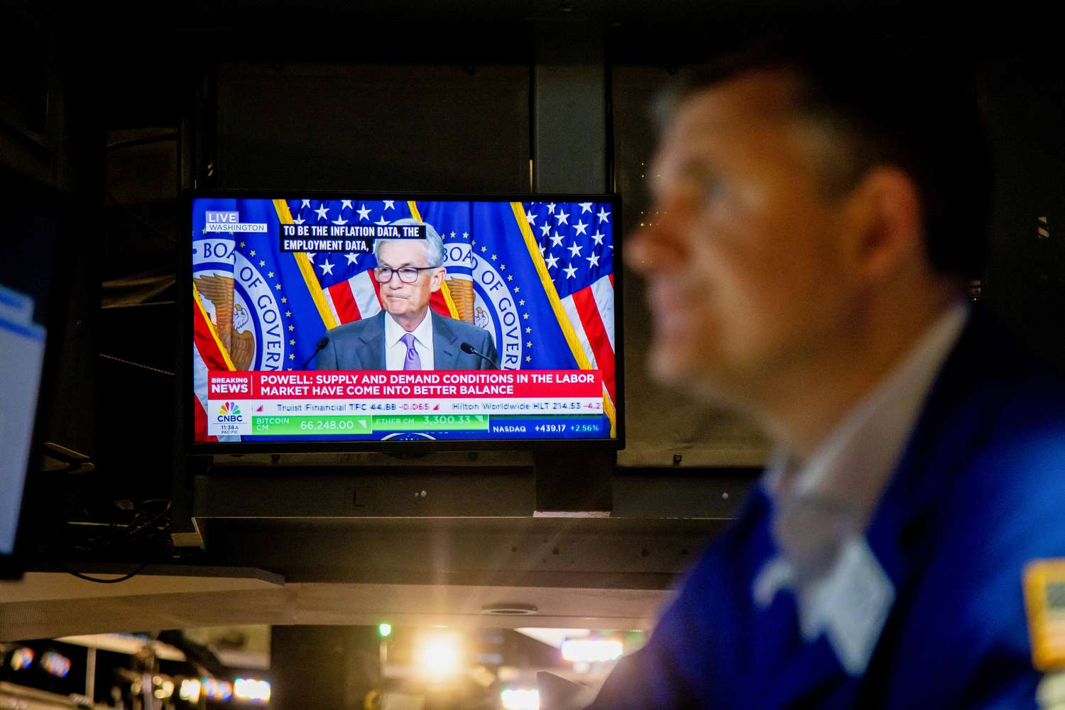 A television station broadcasts Jerome Powell, chairman of the US Federal Reserve, speaking after a Federal Open Market Committee meeting on the floor of the New York Stock Exchange.