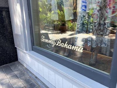 Storefront window display at Tommy Bahama