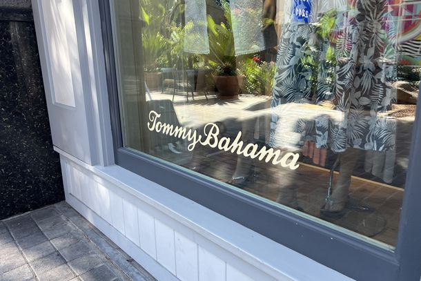 Storefront window display at Tommy Bahama