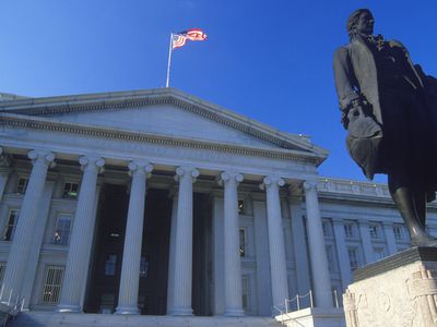 'Statue of Alexander Hamilton in front of the United States Department of Treasury, Washington, D.C.'