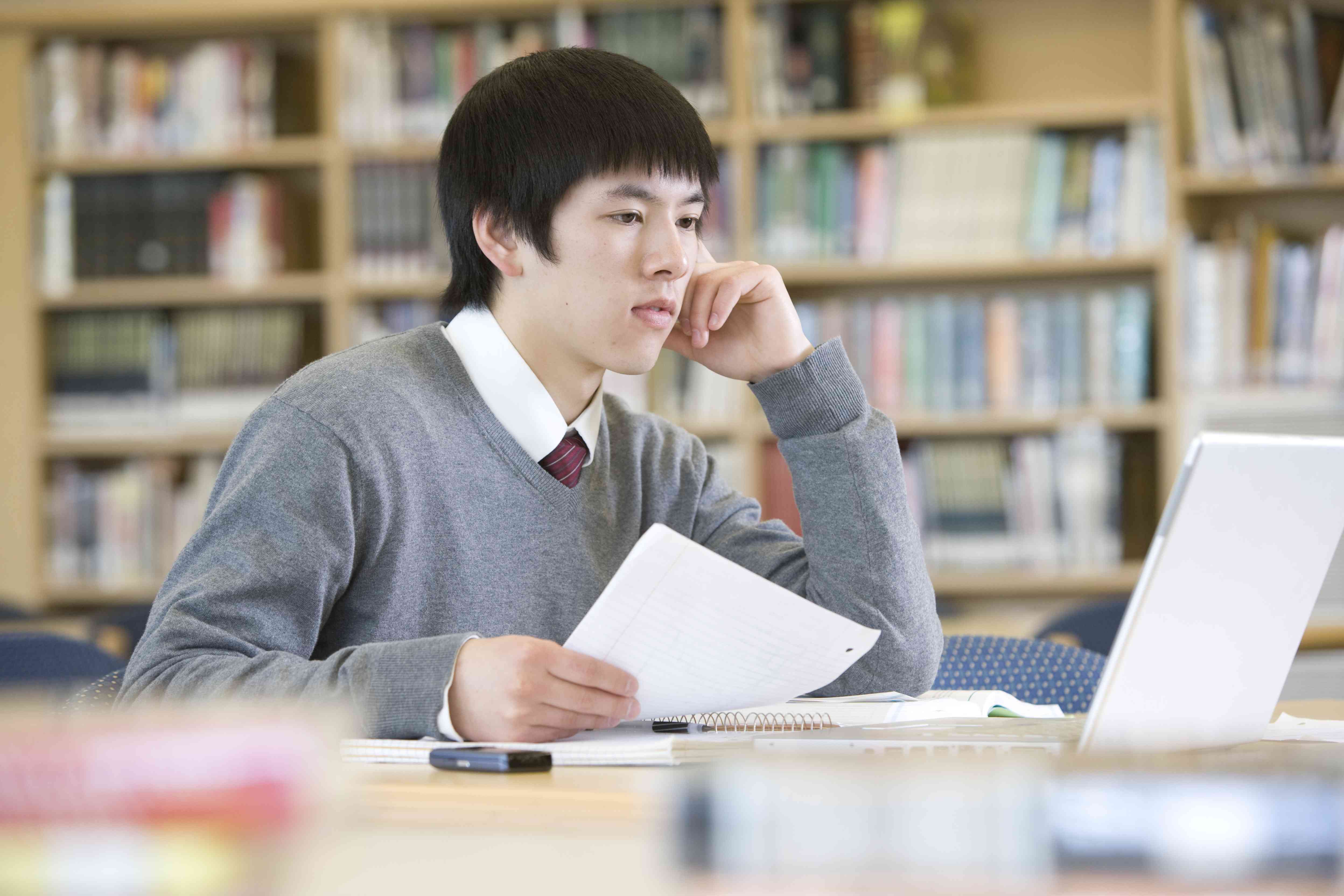 Student trying to determine if student loan payment refunds will actually happen