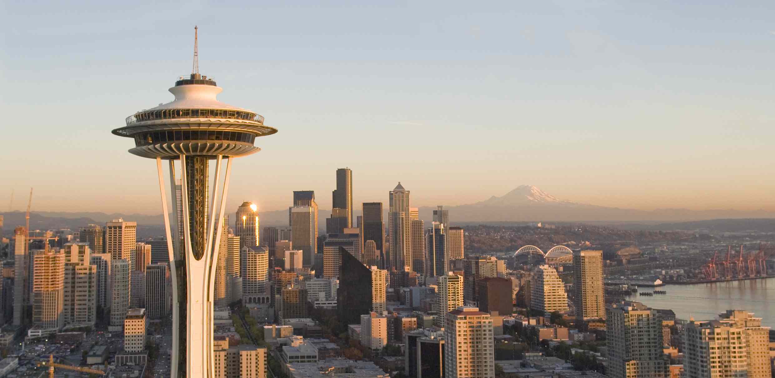 Seattle skyline and space needle