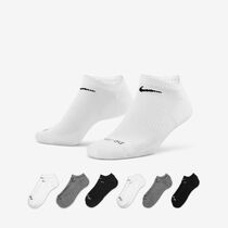 Nike Everyday Plus Cushioned