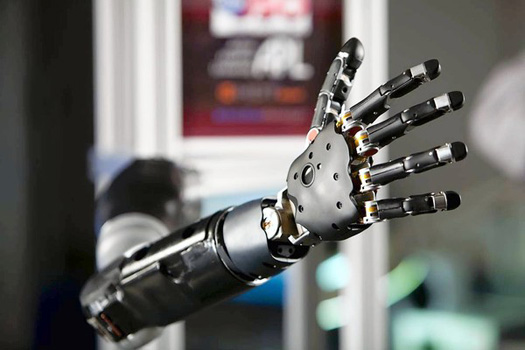 DARPA’s Brain-Controlled Robotic Arm Fast-Tracked, Could Be Available in Just Four Years