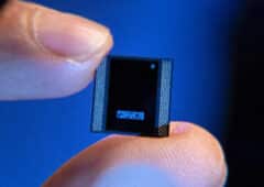 intel foveros interposer