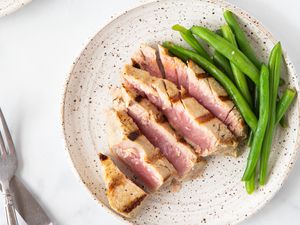 Honey Lime-Glazed Grilled Ahi Tuna