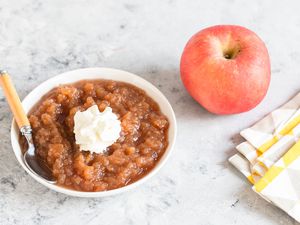 Easy crock pot apple sauce