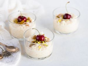 Creamy Slow Cooker Rice Pudding