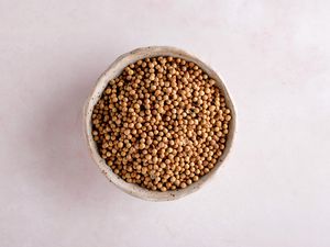 whole coriander in a bowl