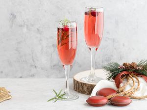 Pine infused Christmas mimosa recipe