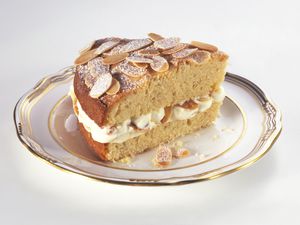 Spanish Almond Cake