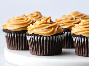 Easy Vegan Peanut Butter Frosting