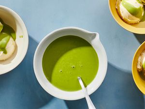 Sweet Green Tea Sauce in a bowl 