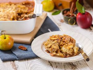 Apple Dump Cake