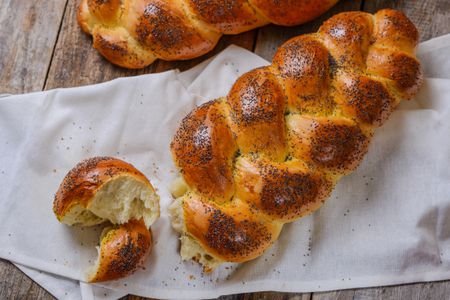 3-Egg Challah Bread