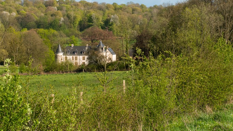 Belle batisse à Gomery