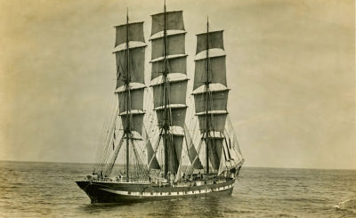 Tall Ship 