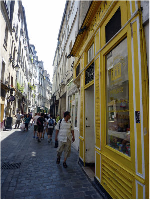 Rue des Rosiers