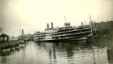 Steamer Hendrick Hudson 