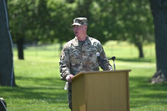 Chicagoland area welcomes a new commanding general